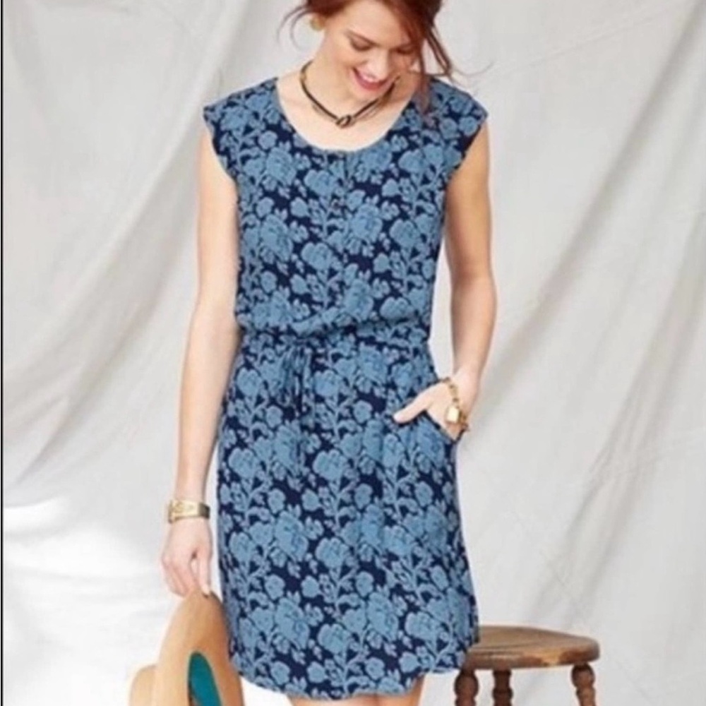 CAbi #5265 Java Mini Dress Cap Sleeves in Blue Floral Print Size Large